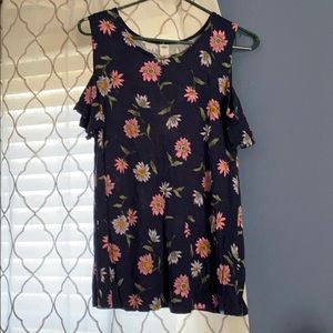Old navy floral shirt